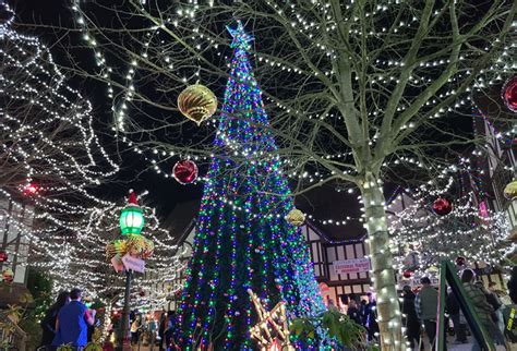 Holiday Stroll at Canterbury Village - Cass Lake Life