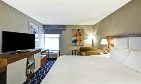 Hampton Inn Auburn, Alabama Hotel Information