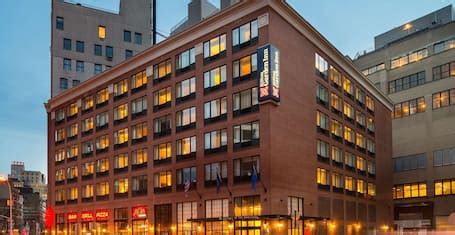 Sheraton Tribeca New York Hotel Reviews, Deals & Photos 2023 - Expedia