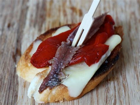 Anchovy, Red Pepper, and Manchego Pintxos | Recipe | Pintxos recipes ...