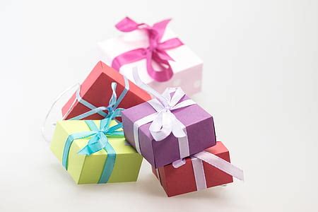 Free photo: apple, gift cards, vouchers, gift voucher, map, colorful, gift | Hippopx