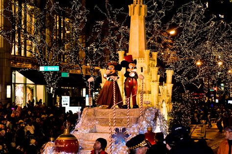 Christmas Lights Magnificent Mile Chicago 2021 – Best Christmas Lights 2021