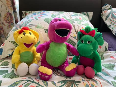 Barney and friends plush set, Hobbies & Toys, Toys & Games on Carousell