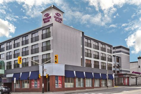 Crowne Plaza Kitchener-Waterloo, an IHG Hotel (C̶$̶1̶8̶1̶) C$114 - UPDATED 2022 Prices, Reviews ...