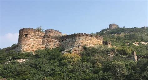 Udayagiri Fortsaad - Discover India