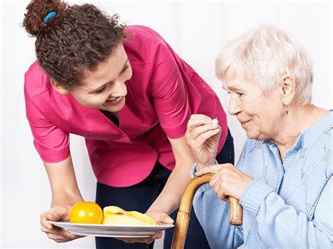 Malnutrition In Elderly: Causes And Prevention Tips | OnlyMyHealth