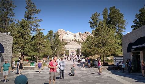 Mount Rushmore - Wikipedia