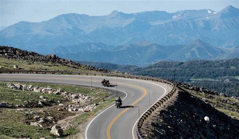 Top 6 Most Scenic U.S. Roads For Motorcycle Riders