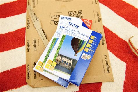 Epson PHoto Printer Paper Amazon Prime Editorial Photo - Image of glossy, purchase: 76833271