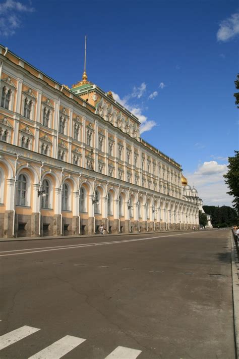 Take a trip back in time and see the Grand Kremlin Palace | BOOMSbeat