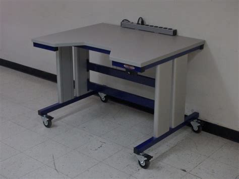 Stainless Steel Ergonomic Lift Tables Are Super Versatile - RDM Industrial Products