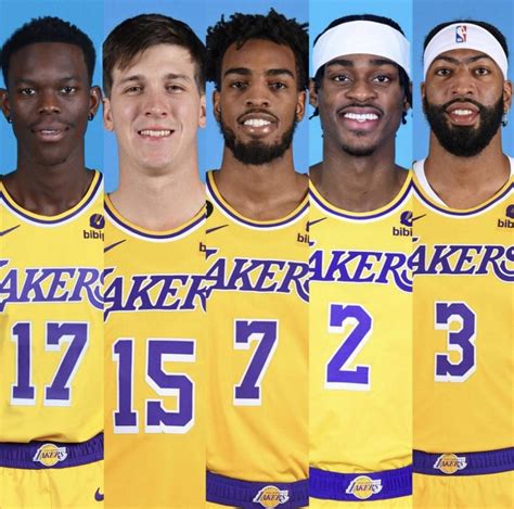 Lakers starting lineup today. Dlo out. : r/lakers