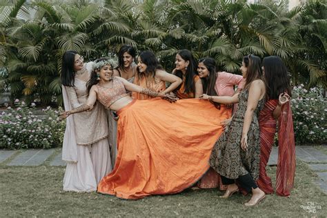 bridesmaids photoshoot - ShaadiWish