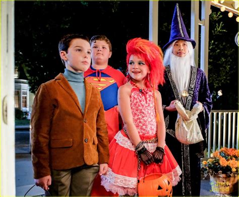 Isabel May Guest Stars on 'Young Sheldon' Tonight - See The Pics ...