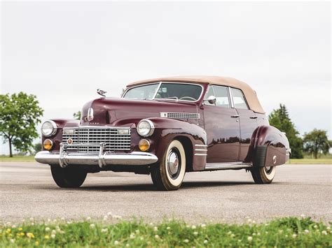 1941 Cadillac Convertible Sedan Deluxe by Fisher | Auburn Fall 2019 | RM Auctions