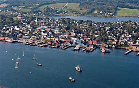 Lunenburg, Nova Scotia | Exploration Exploration