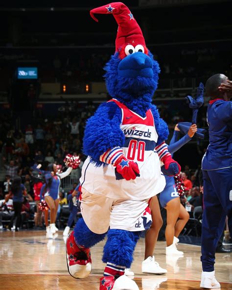 Washington Wizards Mascot / Herunterladen Hintergrundbild G Wiz Nba ...