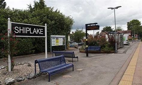 Shiplake railway station - Wikiwand