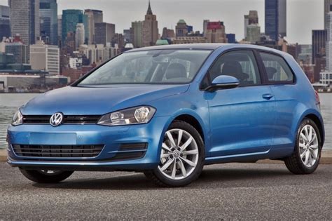 2016 Volkswagen Golf Review & Ratings | Edmunds