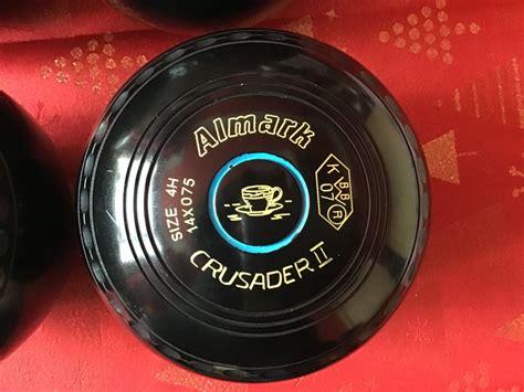 Lawn Bowls Almark Crusader II Size 4 | eBay