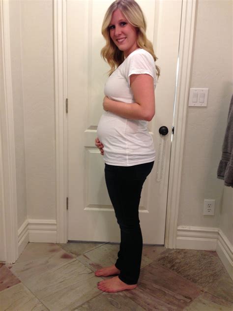 21 weeks pregnant – The Maternity Gallery