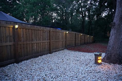 Home DIY: Awesome Solar Fence Lights