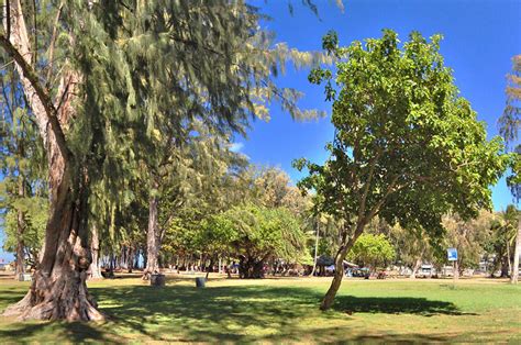 Kailua Beach Park on Oahu, Hawaii | To-Hawaii.com