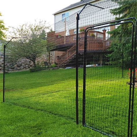 Free-Standing Cat Fence Enclosure System | Cat fence, Cat enclosure, Cat proofing