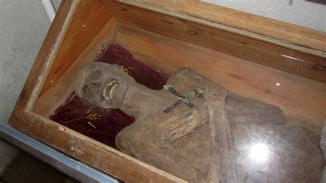 Mummy mystery: How 300-year-old corpse of a lederhosen-clad priest ‘miraculously’ mummified ...