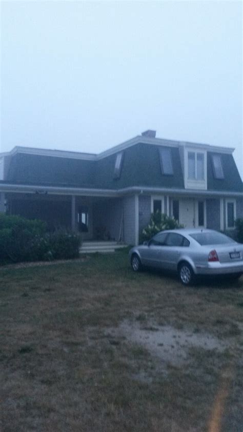 Took a picture of Christopher Walkens vacation home on Block Island ...