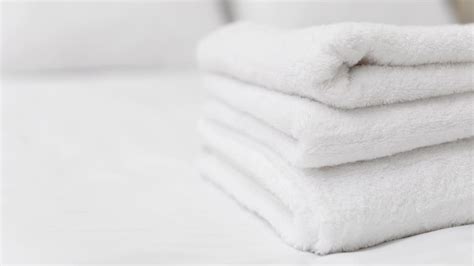 Why you should buy white bath towels - Reviewed