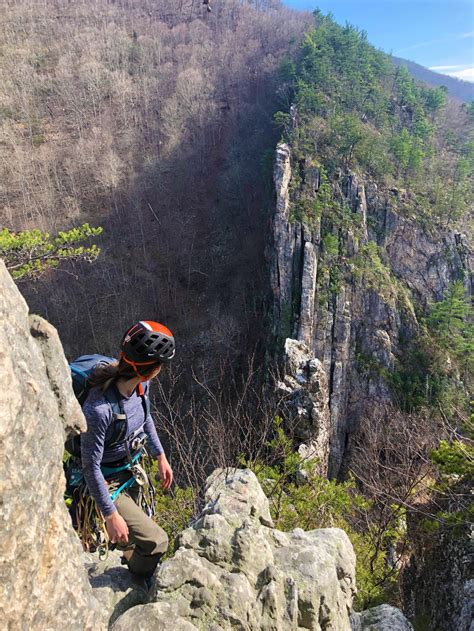 Seneca Rocks - Rock Spot Climbing