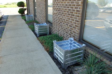 Architectural Steel Planters | Metal Raised Garden Beds