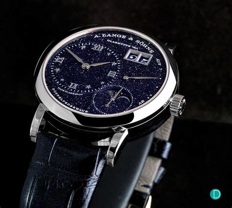 Review: Lange 1 Moonphase, the new goldstone dial for 2021