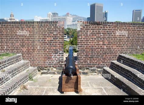 Castle good hope table mountain hi-res stock photography and images - Alamy