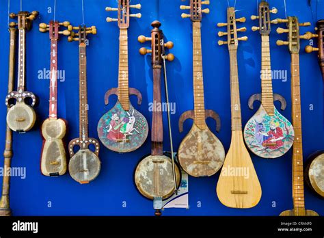 Ancient musical instruments hi-res stock photography and images - Alamy