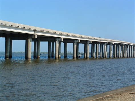 Manchac Swamp Bridge | Ponte, Louisiana, Estados unidos