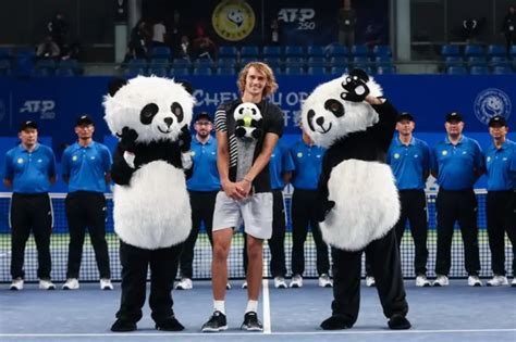 ATP Chengdu: Alexander Zverev wins season's second title