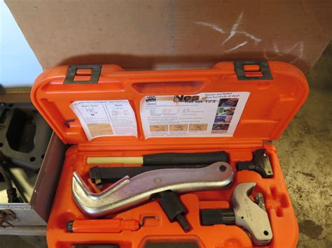 (S15) Contents of Pallet: Power & Hand Tools, Hardware, etc - Oahu Auctions