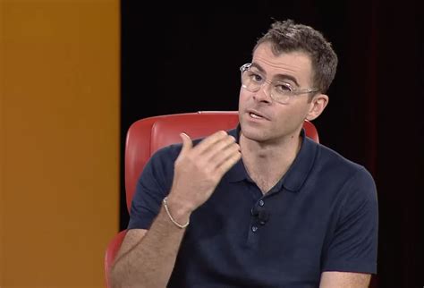 Instagram Head Says Breaking Up Facebook is a Bad Idea