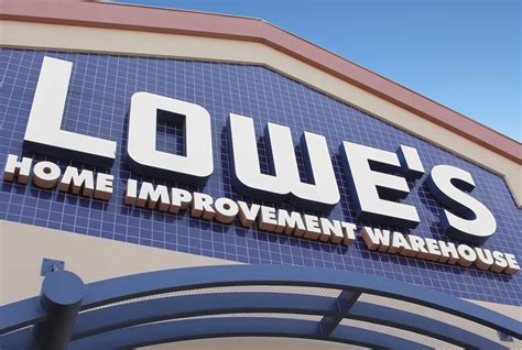 Lowe’s Home Improvement Warehouse – Association québecoise de la quincaillerie et des matériaux ...