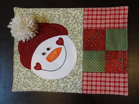 Snowman Mug Rug Free Pattern Just In Time For A Stocking Stuffer Gift! - Printable Templates Free