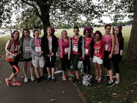 Brentford Girls Race for Life