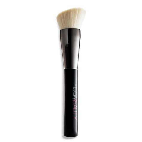 Huda Beauty Face | Buff & Blend Brush