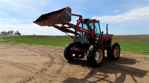 1988 Versatile 276 Bi-directional 4WD tractor for sale | sold at auction May 8, 2013 - YouTube