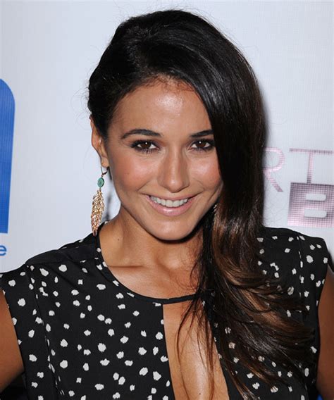 Emmanuelle Chriqui Hairstyles in 2018