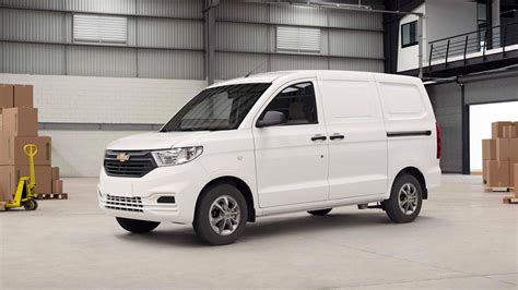 Chevrolet Tornado Van 2022: la práctica camioneta de carga está disponible en México - AS México