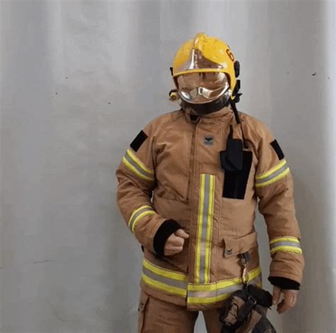 Firefighter No GIF by Stadinbrankkari - Find & Share on GIPHY