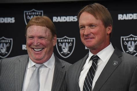 Owners approve Mark Davis, Oakland Raiders' stadium plan for Las Vegas ...