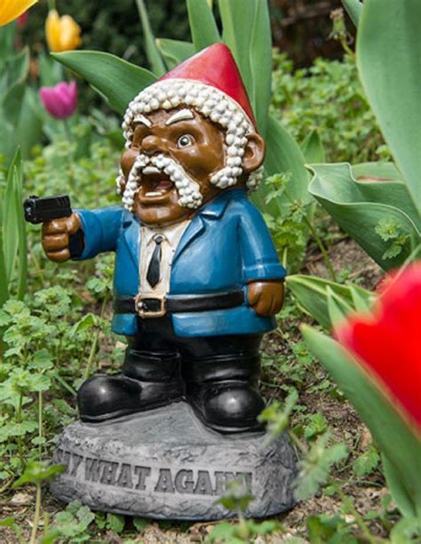 Funny Garden Gnomes Large - GARDEN GNOME STATUE CAT MASSACRE FUNNY ...